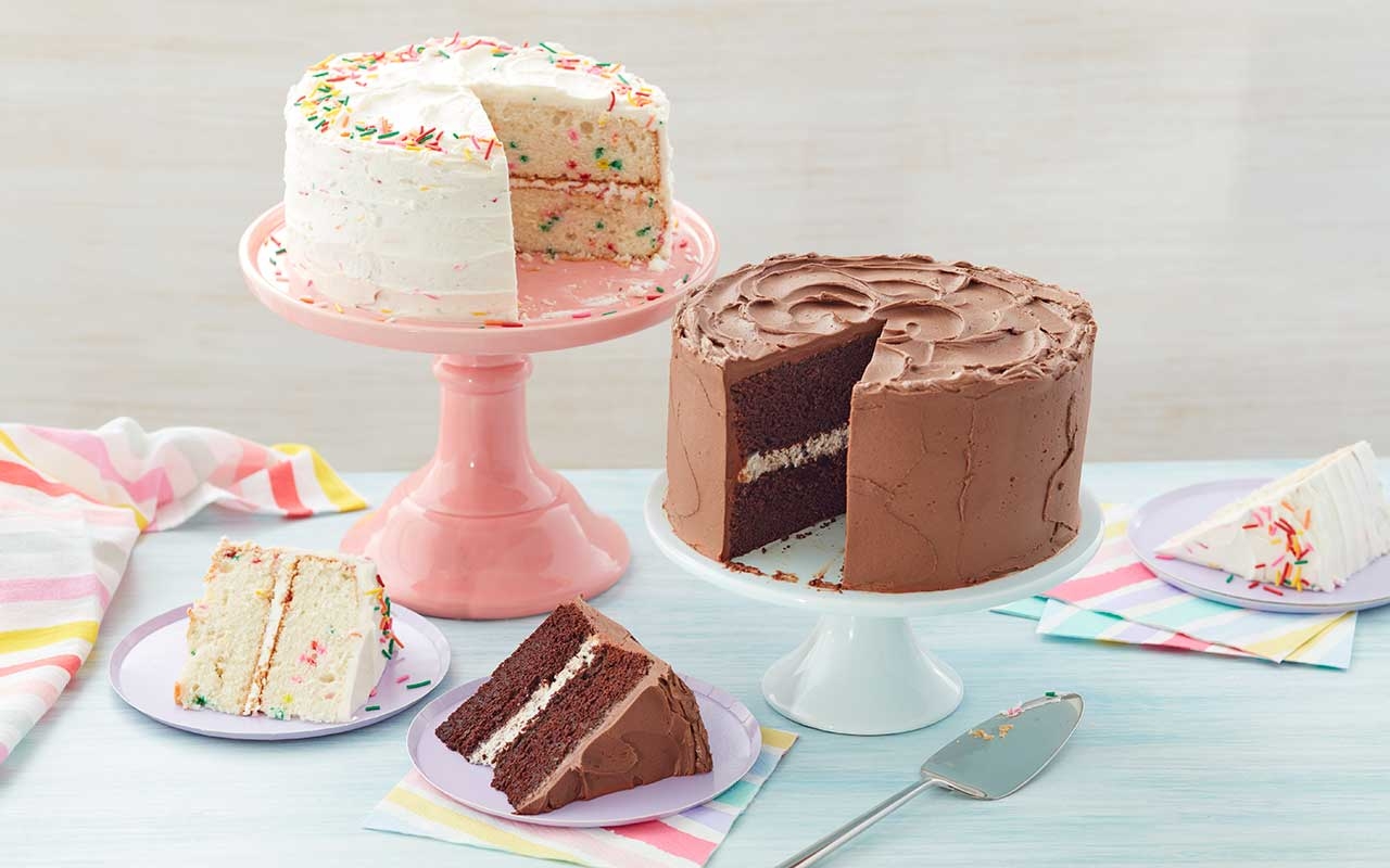 Clever Substitutes For When You re Out Of Vanilla Extract Wilton s Baking Blog Baking Recipes Cake Decorating And Desserts